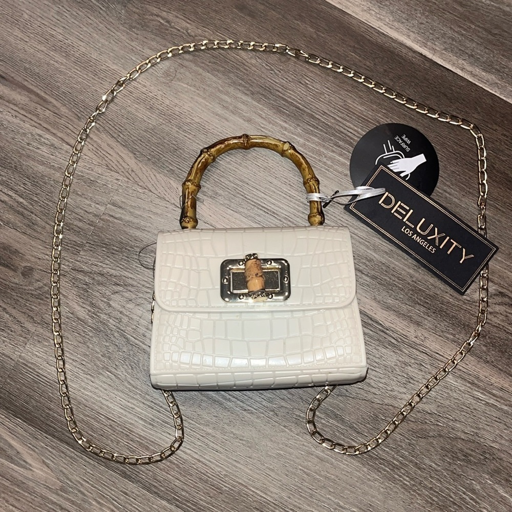 Tiny plastic and metal, bamboo purse with removable gold chain strap NWT